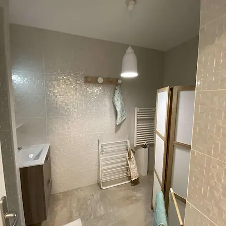 Apartment - Lr740-001 *